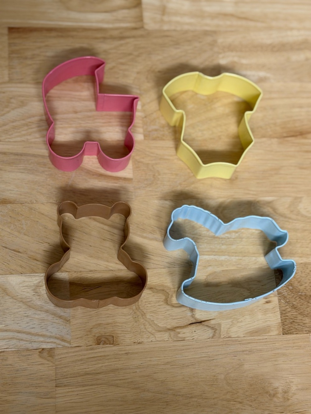 Set of 4 Animal Baby Cookie Cutters - Pink, Yellow, Bronze, Light Blue
